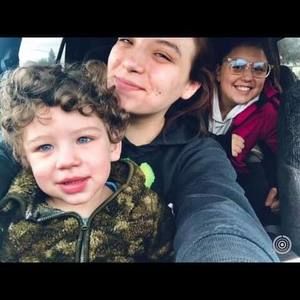 Meet your Posher, Cassandra